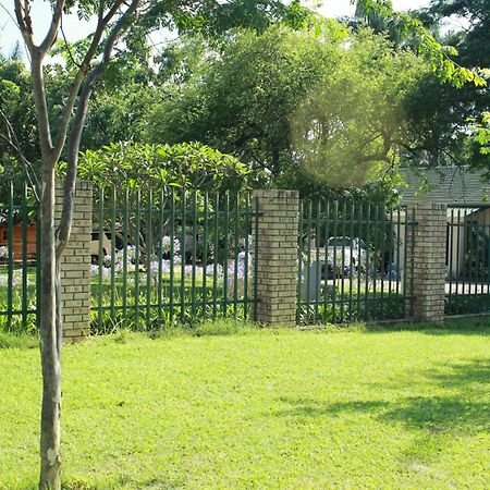 The Guest House Pongola Εξωτερικό φωτογραφία
